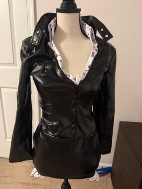 Cosplay size smallBlack Faux Leather Women's Moto Jacket
